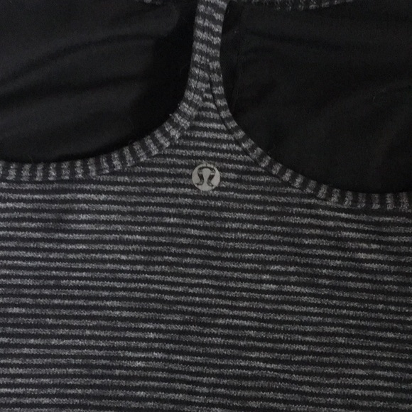 Lululemon tank - Picture 3 of 5